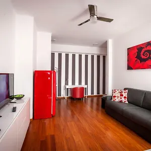 https://bright-new-house-in-milan.it-lombardy.com